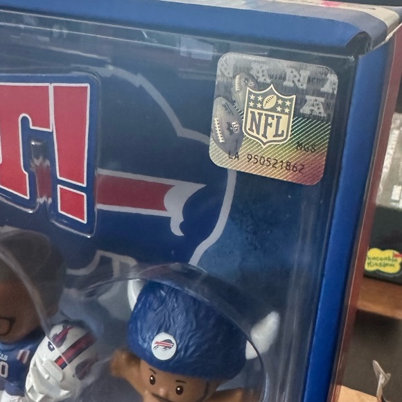 New in Box: Buffalo Bills Fisher Price Little People Collector 2023/2024 set - Picture 11 of 14